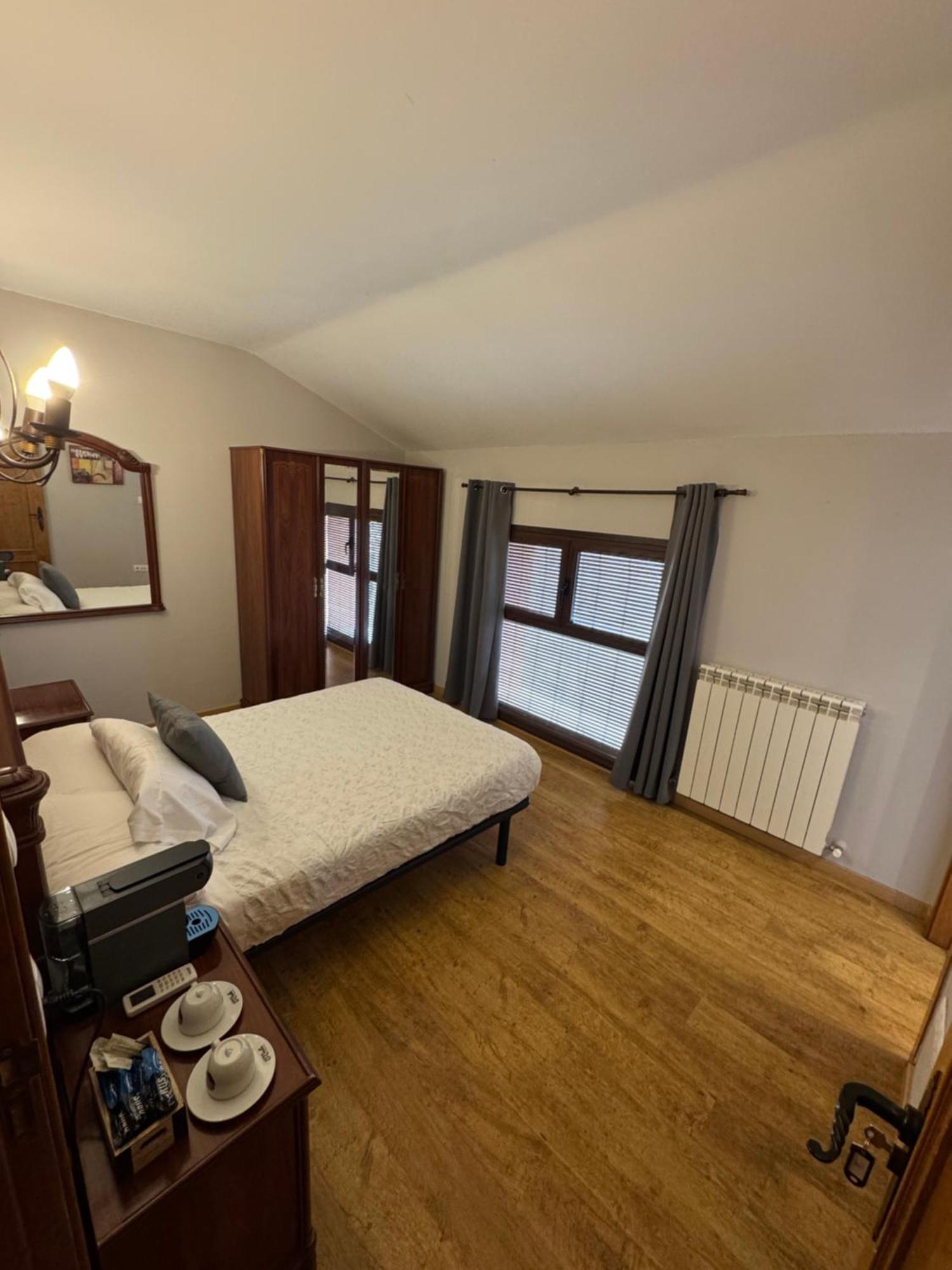 Casa Rural Marga Tardienta 外观 照片